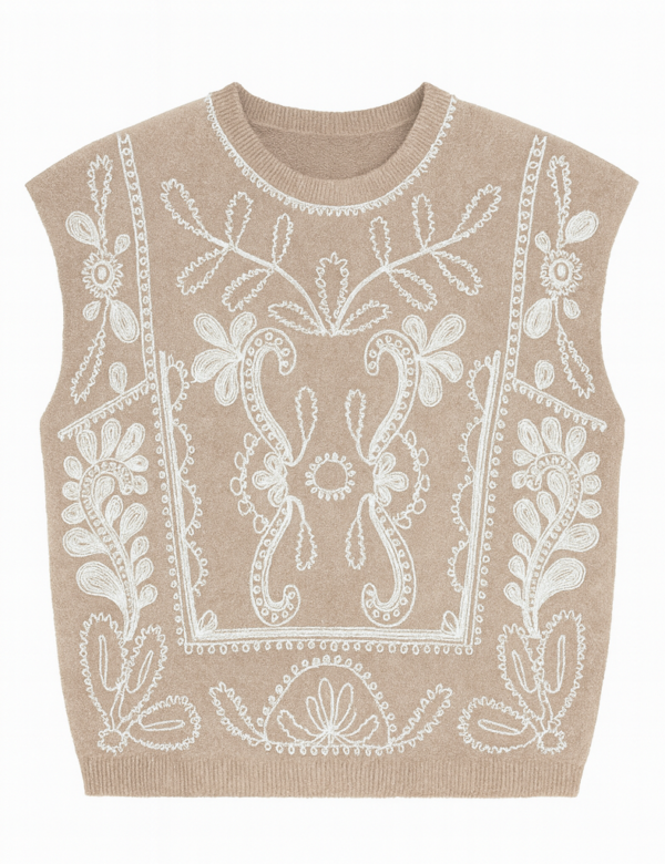 COMPRAR Chaleco de punto con bordado folk en contraste, hombro caído y cuello redondo. Disponible en negro con bordado blanco y taupe (beige) con bordado blanco.