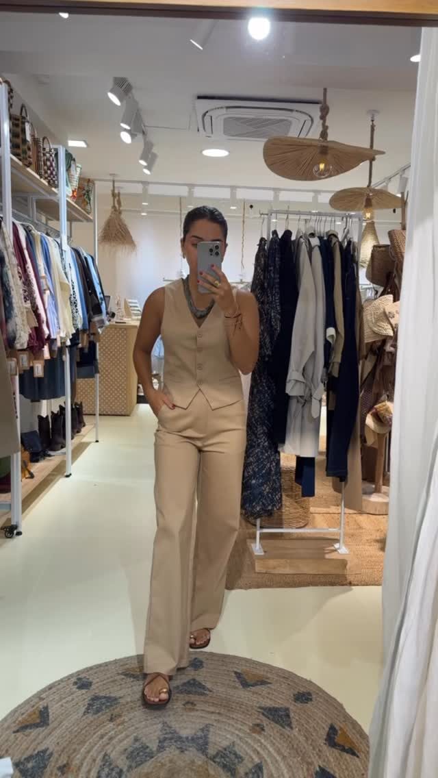 Instagram post from calmalloret. This post is in position 1.