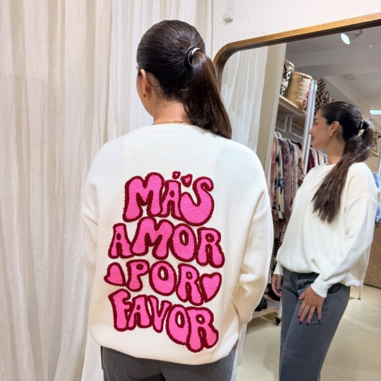 Instagram post from calmalloret. This post is in position 3.